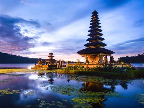 Rekomendasi Top Travel Destinasi di Indonesia
